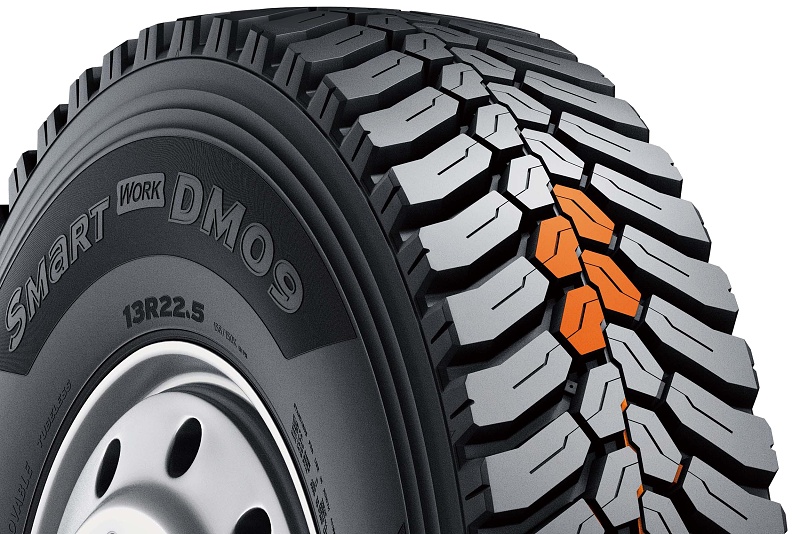 Hankook Smart Work DM09 - Drsné na staveništi. bezpečné na silnici!