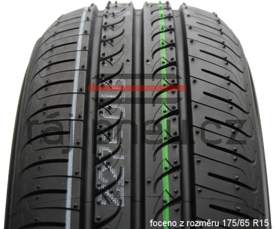 Yokohama BluEarth AE-01J 84H